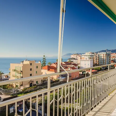 Pietra Rossa Pietra Ligure
